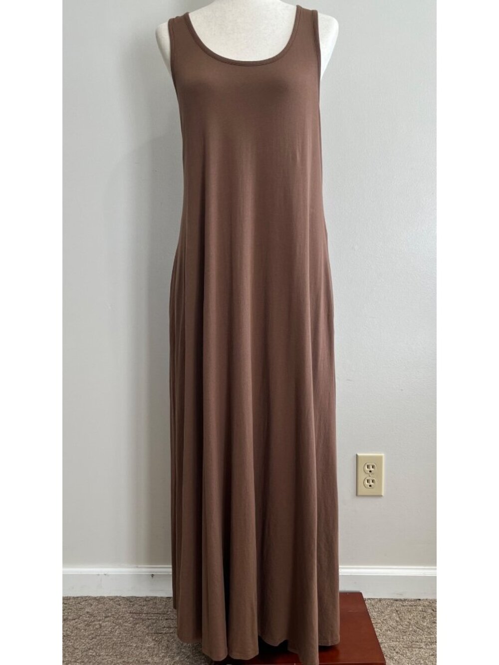 Soft Surroundings Santiago Sleeveless Tank Maxi Dress Womens M Brown Minimalist